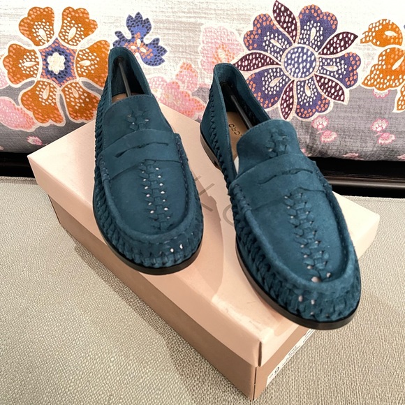 PILCRO WOVEN LOAFERS - Picture 4 of 6